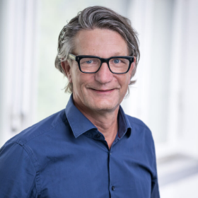 Herr Michael Zellweger